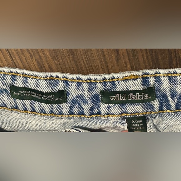 Women’s Wild Fable High Rise Jean Shorts 25R - Picture 8 of 9